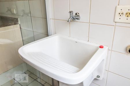 Apartamento para alugar com 90m², 3 quartos e 1 vagaDetalhe da Área de Serviço