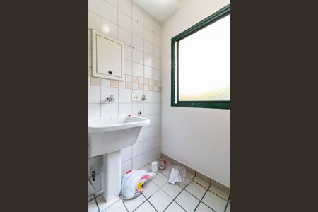 Apartamento para alugar com 90m², 3 quartos e 1 vagaÁrea de Serviço