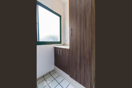 Apartamento para alugar com 90m², 3 quartos e 1 vagaÁrea de Serviço