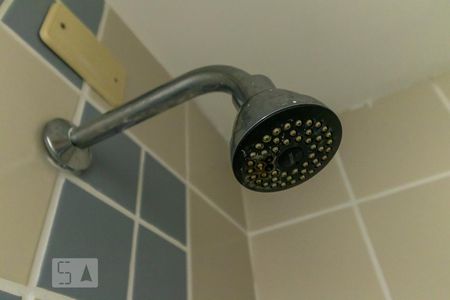 Apartamento para alugar com 90m², 3 quartos e 1 vagaDetalhe do Banheiro do Corredor