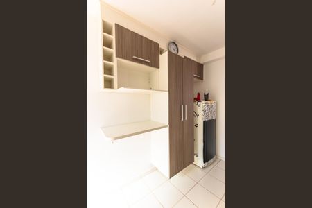 Cozinha de apartamento à venda com 2 quartos, 50m² em Jardim Myrian Moreira da Costa, Campinas
