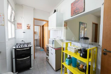 Apartamento para alugar com 95m², 3 quartos e sem vagaCozinha