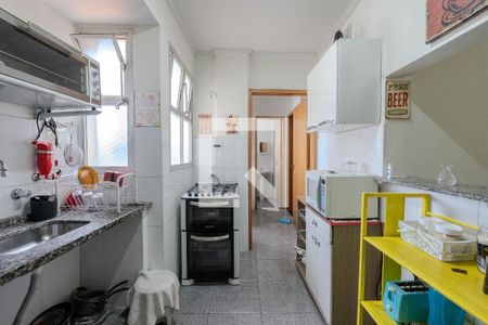 Apartamento para alugar com 95m², 3 quartos e sem vagaCozinha