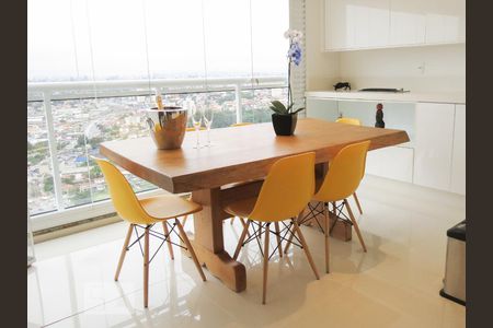 Varanda gourmet de apartamento para alugar com 2 quartos, 81m² em Butantã, São Paulo