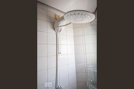 Apartamento para alugar com 48m², 1 quarto e 1 vagaBanheiro suíte detalhe