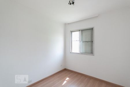Quarto 2  de apartamento para alugar com 2 quartos, 58m² em Vila Firmiano Pinto, São Paulo