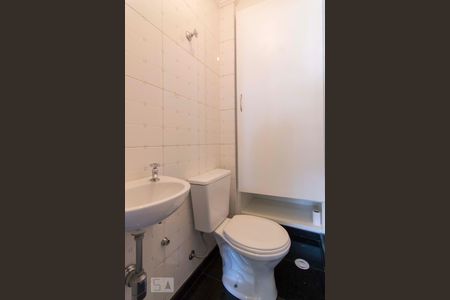 Apartamento à venda com 140m², 3 quartos e 4 vagasBanheiro de serviço