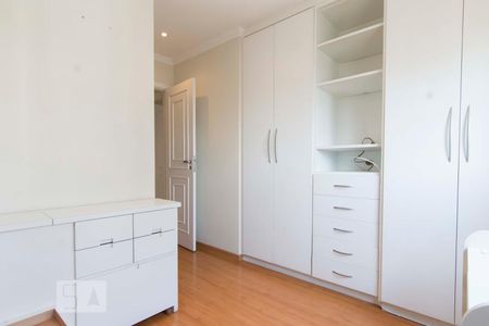 Apartamento à venda com 140m², 3 quartos e 4 vagasQuarto 2