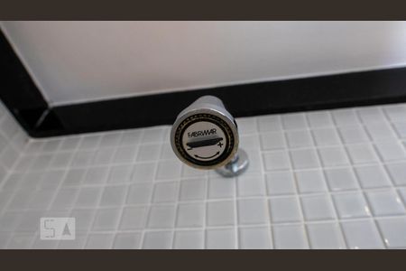 Apartamento para alugar com 130m², 3 quartos e 2 vagas Apartamento para alugar com 130m², 3 quartos e 2 vagasChuveiro