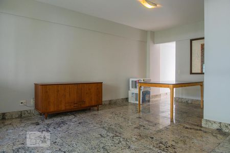 Sala de apartamento para alugar com 3 quartos, 130m² em Humaitá, Rio de Janeiro