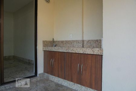 Varanda de apartamento para alugar com 3 quartos, 130m² em Humaitá, Rio de Janeiro