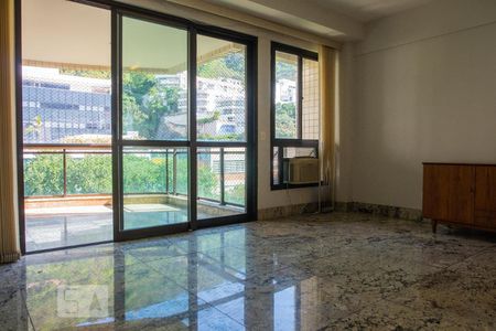 Sala de apartamento para alugar com 3 quartos, 130m² em Humaitá, Rio de Janeiro