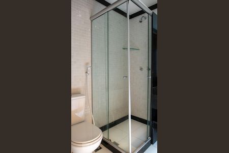 Apartamento para alugar com 130m², 3 quartos e 2 vagas Apartamento para alugar com 130m², 3 quartos e 2 vagasBanheiro