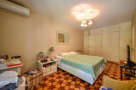 Casa à venda com 500m², 3 quartos e 4 vagasQuarto 1