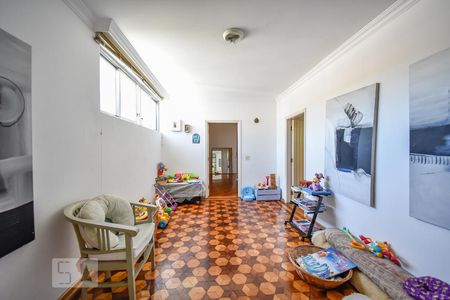 Casa à venda com 500m², 3 quartos e 4 vagasAntessala dos Quartos