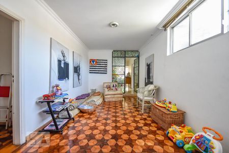 Casa à venda com 500m², 3 quartos e 4 vagasAntessala dos Quartos