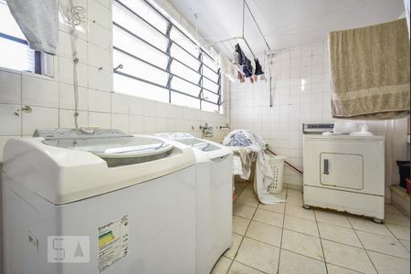 Casa à venda com 500m², 3 quartos e 4 vagasÁrea de Serviço