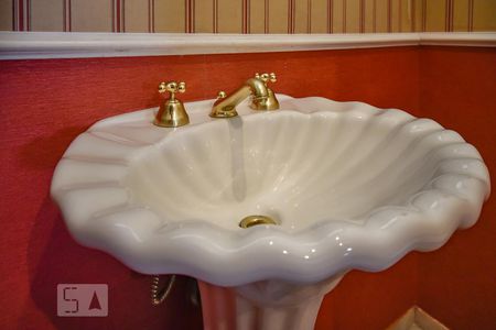 Casa à venda com 500m², 3 quartos e 4 vagasLavabo