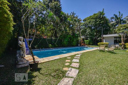 Casa à venda com 500m², 3 quartos e 4 vagasPiscina