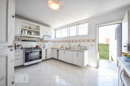 Casa à venda com 500m², 3 quartos e 4 vagasCozinha