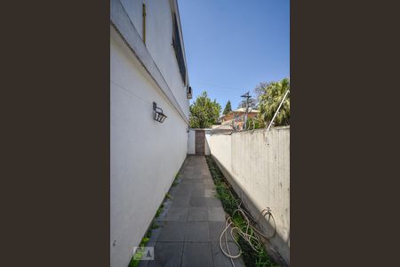 Casa à venda com 500m², 3 quartos e 4 vagasEntrada de serviço