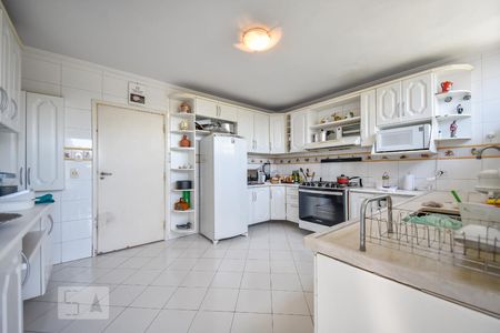 Casa à venda com 500m², 3 quartos e 4 vagasCozinha