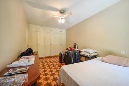 Casa à venda com 500m², 3 quartos e 4 vagasQuarto 2