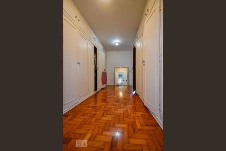 Casa à venda com 500m², 3 quartos e 4 vagasQuarto 3 - Suíte