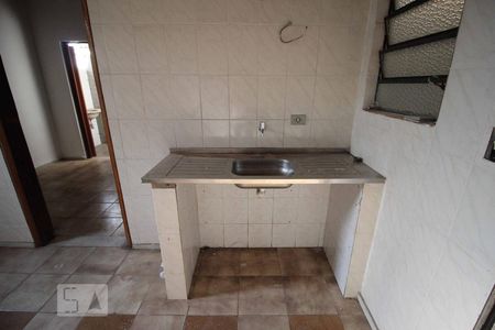 Cozinha de casa para alugar com 1 quarto, 45m² em Paraíso, Belo Horizonte