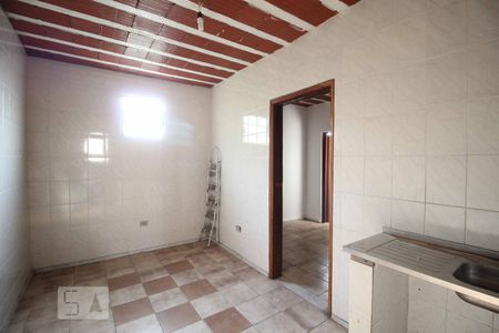 Cozinha de casa para alugar com 1 quarto, 45m² em Paraíso, Belo Horizonte