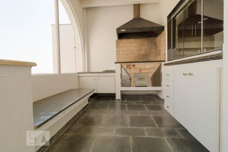 Apartamento à venda com 170m², 3 quartos e 2 vagasChurrasqueira