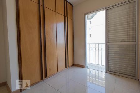Apartamento à venda com 170m², 3 quartos e 2 vagasQuarto 2