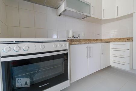 Apartamento à venda com 170m², 3 quartos e 2 vagasCozinha