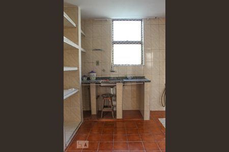 cozinha de apartamento para alugar com 2 quartos, 60m² em Jardim Julieta, São Paulo