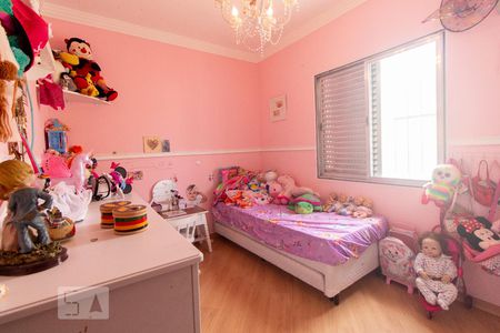 Casa à venda com 299m², 4 quartos e 6 vagasQuarto 2