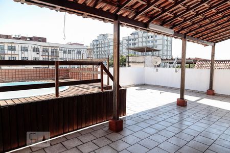 Casa à venda com 364m², 4 quartos e 3 vagasTerraço