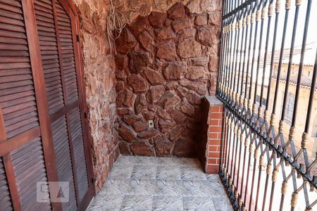 Casa à venda com 364m², 4 quartos e 3 vagasVaranda Suíte