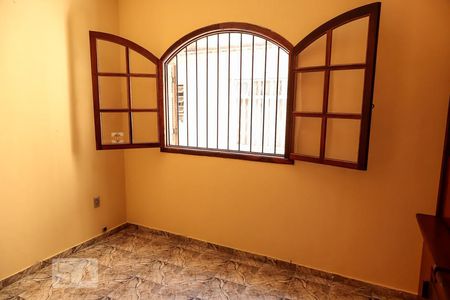 Casa à venda com 364m², 4 quartos e 3 vagasQuarto 3