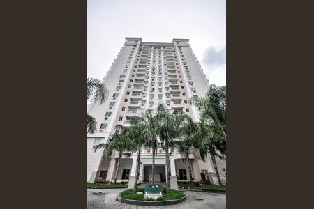 Apartamento para alugar com 55m², 2 quartos e 1 vagaFhachada