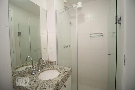 Banheiro Social de apartamento para alugar com 2 quartos, 55m² em Curicica, Rio de Janeiro