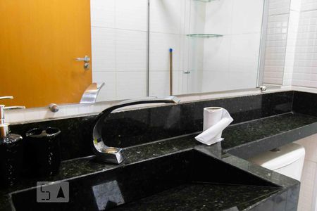Pia do Banheiro 01 de apartamento para alugar com 2 quartos, 47m² em Samambaia Norte (samambaia), Brasília