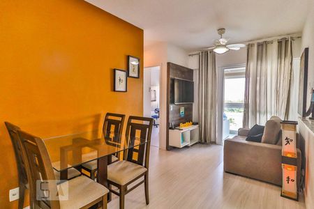Sala de apartamento para alugar com 2 quartos, 60m² em Jacarepaguá, Rio de Janeiro