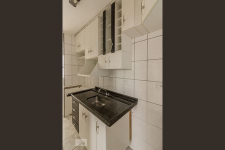 Apartamento para alugar com 2 quartos, 54m² em Jardim Sílvia, Santo André