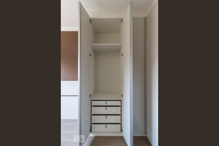 Apartamento à venda com 72m², 2 quartos e 1 vagaSuíte