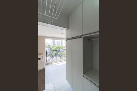 Apartamento à venda com 72m², 2 quartos e 1 vagaÁrea de serviço