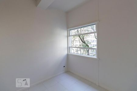 Apartamento à venda com 35m², 1 quarto e sem vagaQuarto