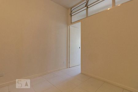 Apartamento à venda com 35m², 1 quarto e sem vagaSala
