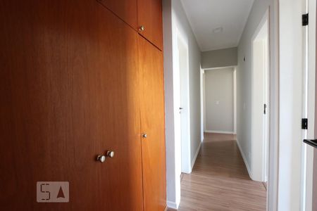 corredor de apartamento à venda com 4 quartos, 120m² em Vila Suzana, São Paulo