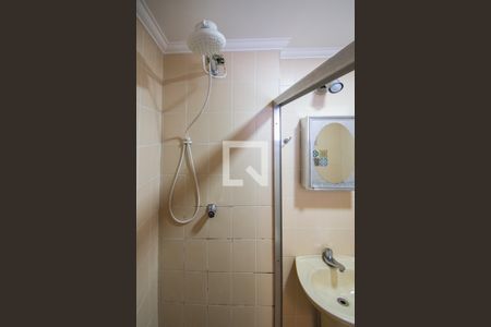 Banheiro de apartamento à venda com 1 quarto, 62m² em Centro, Campinas