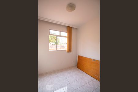 Sala de apartamento à venda com 3 quartos, 75m² em Paraíso, Belo Horizonte